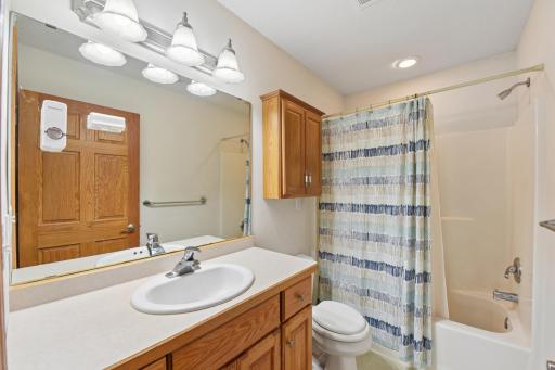 421 Durango Drive, Roberts, WI 54023