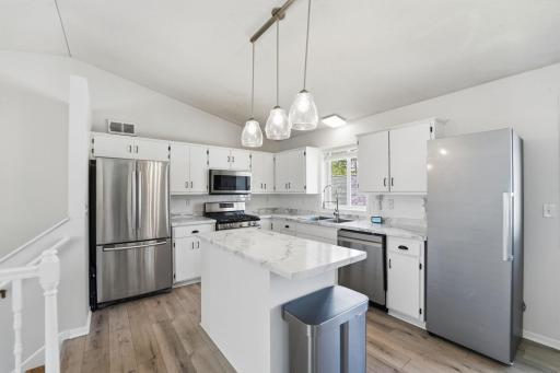 720 31st Avenue N, Saint Cloud, MN 56303