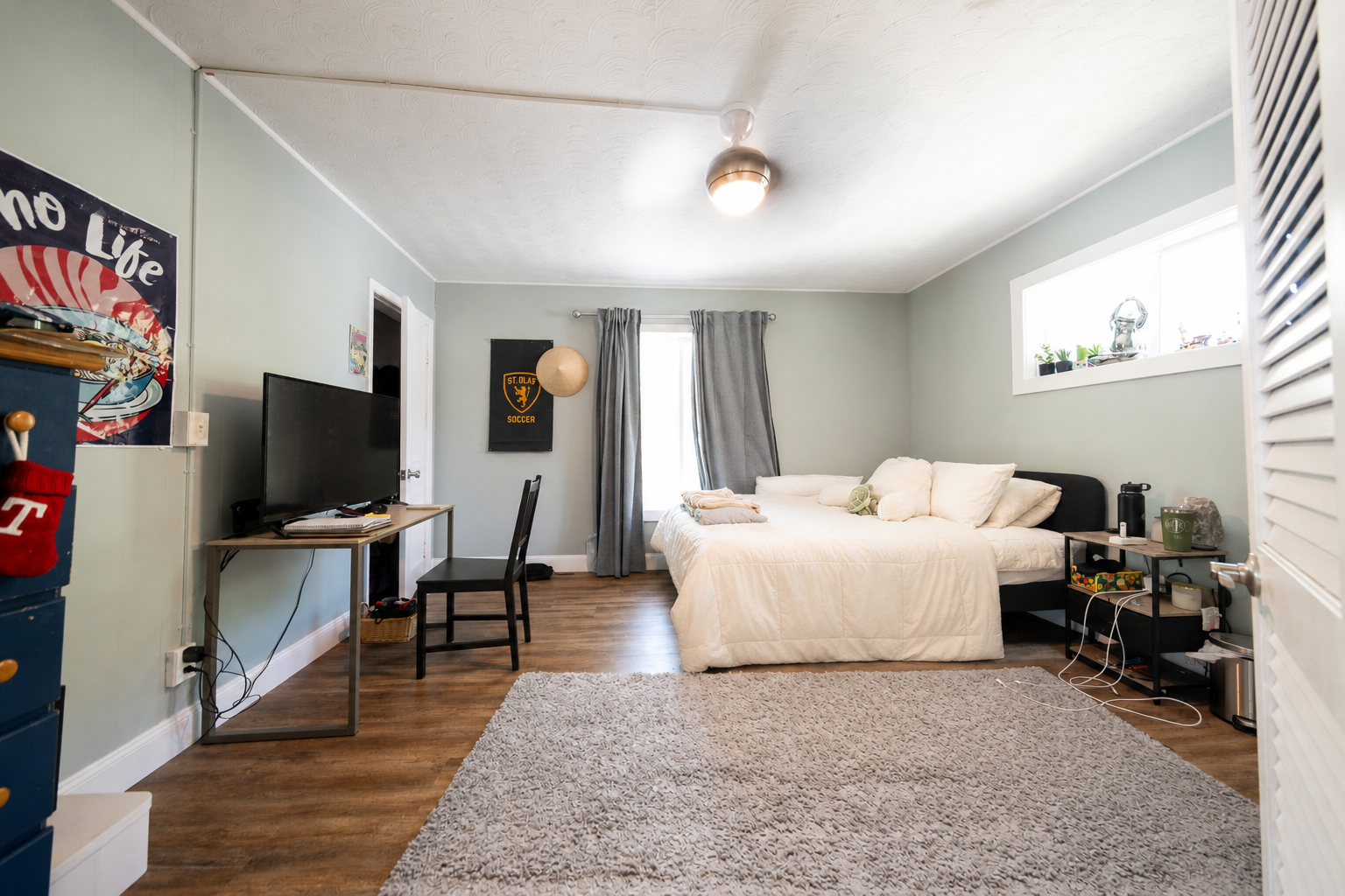 1st Bedroom