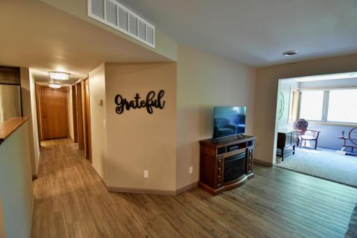 520 5th Street SW, 317, Willmar, MN 56201
