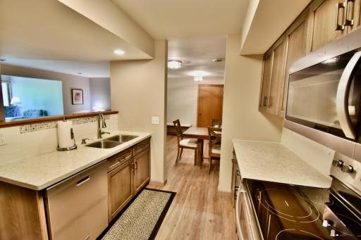 520 5th Street SW, 317, Willmar, MN 56201