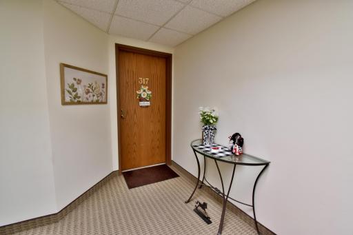520 5th Street SW, 317, Willmar, MN 56201
