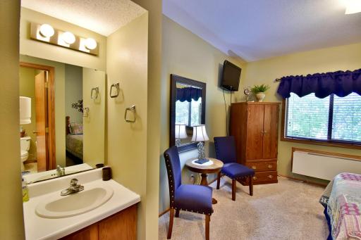 520 5th Street SW, 317, Willmar, MN 56201