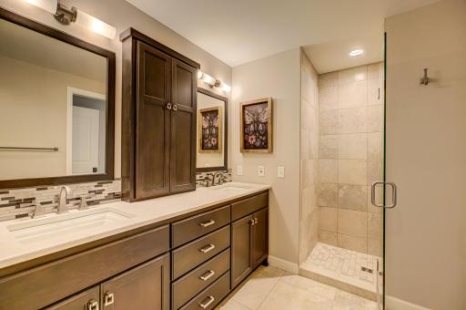 640 Main Street N, 35, Stillwater, MN 55082
