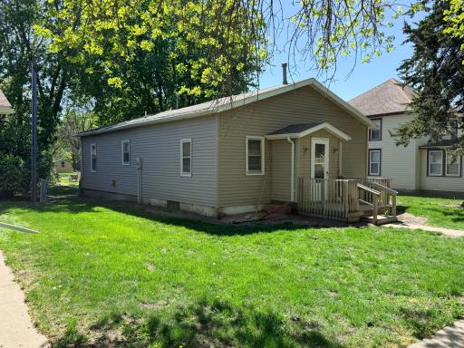 520 6th Street, Walnut Grove, MN 56180