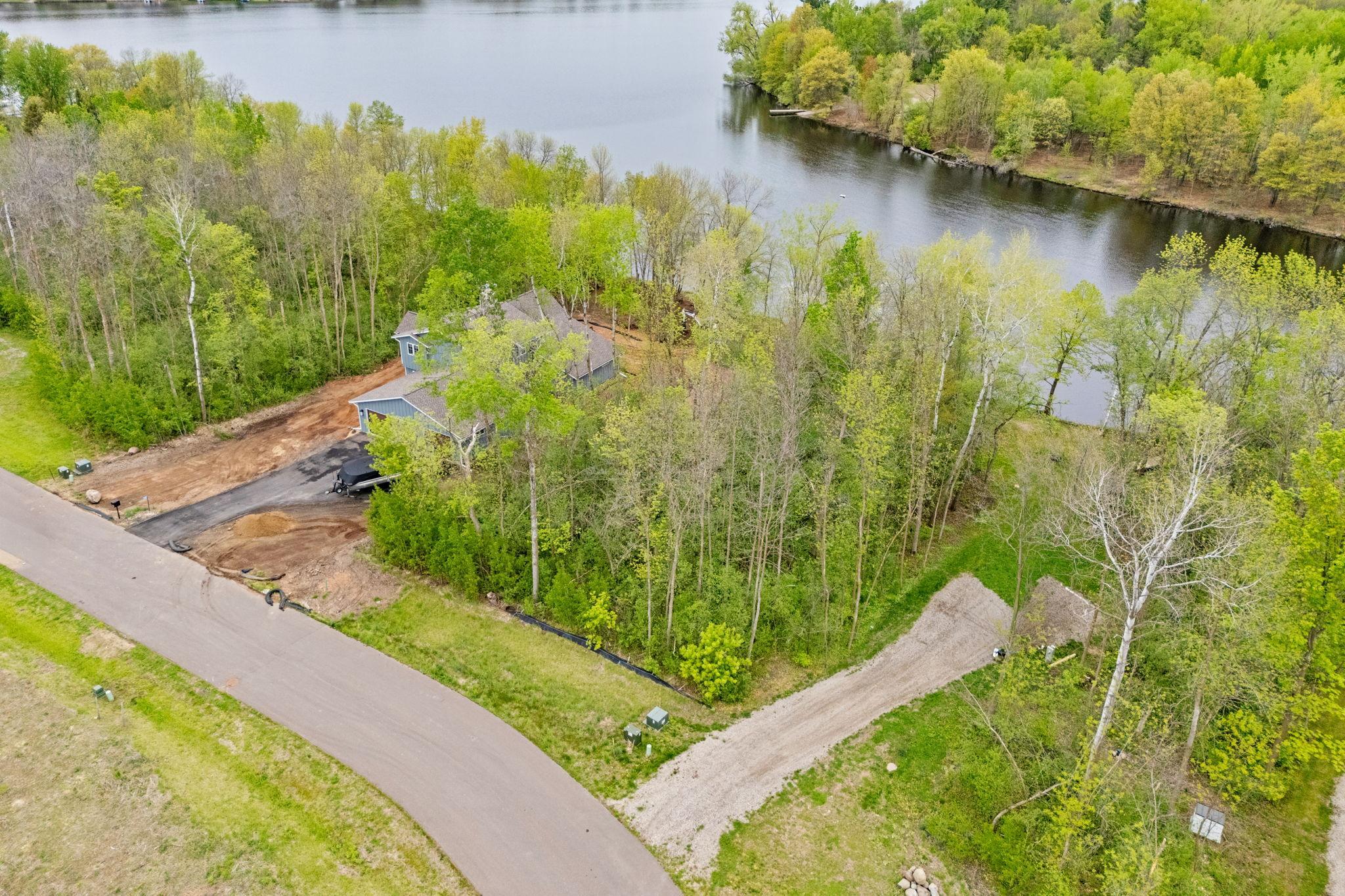 2-web-or-mls-20873 Chengwatana Ct 2.jpg