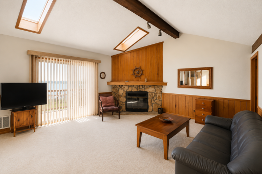 The open feel concept allows for comfortability and relaxation!