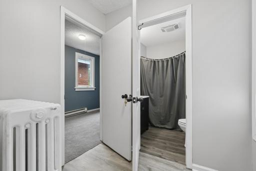 731 Thomas Avenue, Saint Paul, MN 55104