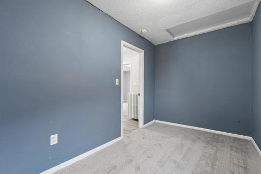 731 Thomas Avenue, Saint Paul, MN 55104