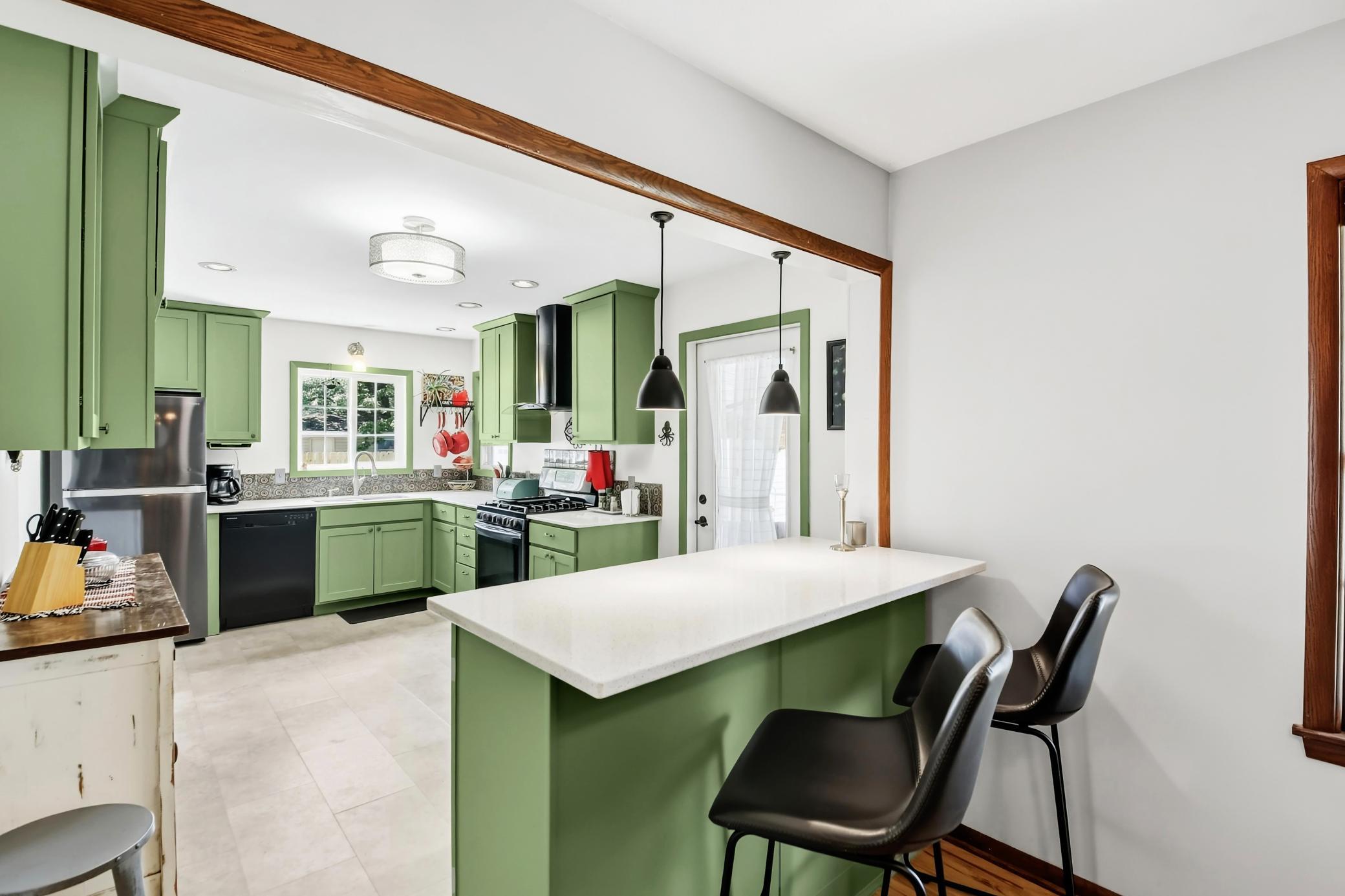 Charming kitchen offering a cozy & inviting atmosphere..jpg