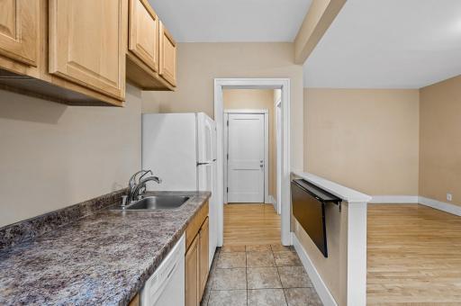 2218 Nicollet Avenue, 23, Minneapolis, MN 55404