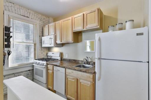 2218 Nicollet Avenue, 23, Minneapolis, MN 55404