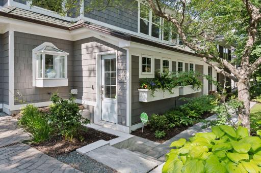 3040 Northview Road, Wayzata, MN 55391