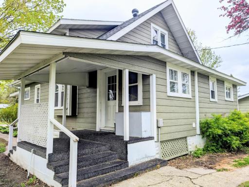 312 Kilburn Street NW, Bertha, MN 56437