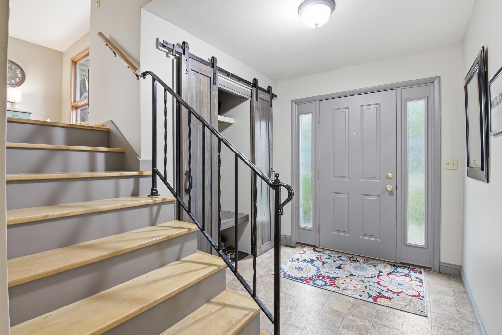 Entry way
