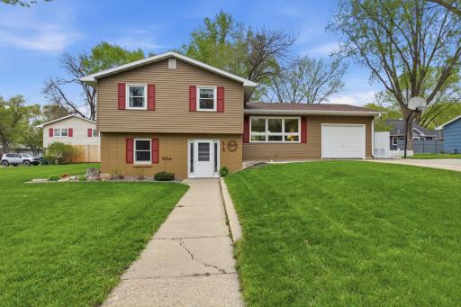215 Terrace Drive SW, Willmar, MN 56201