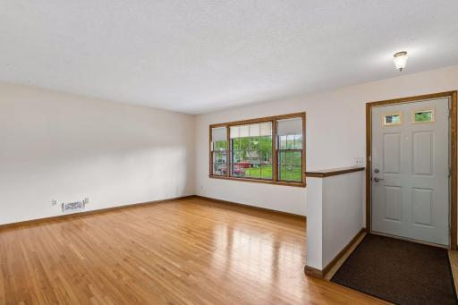 2949 Aquila Avenue N, Minneapolis, MN 55427