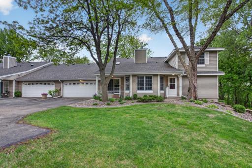 14748 Oak Run Lane, Burnsville, MN 55306