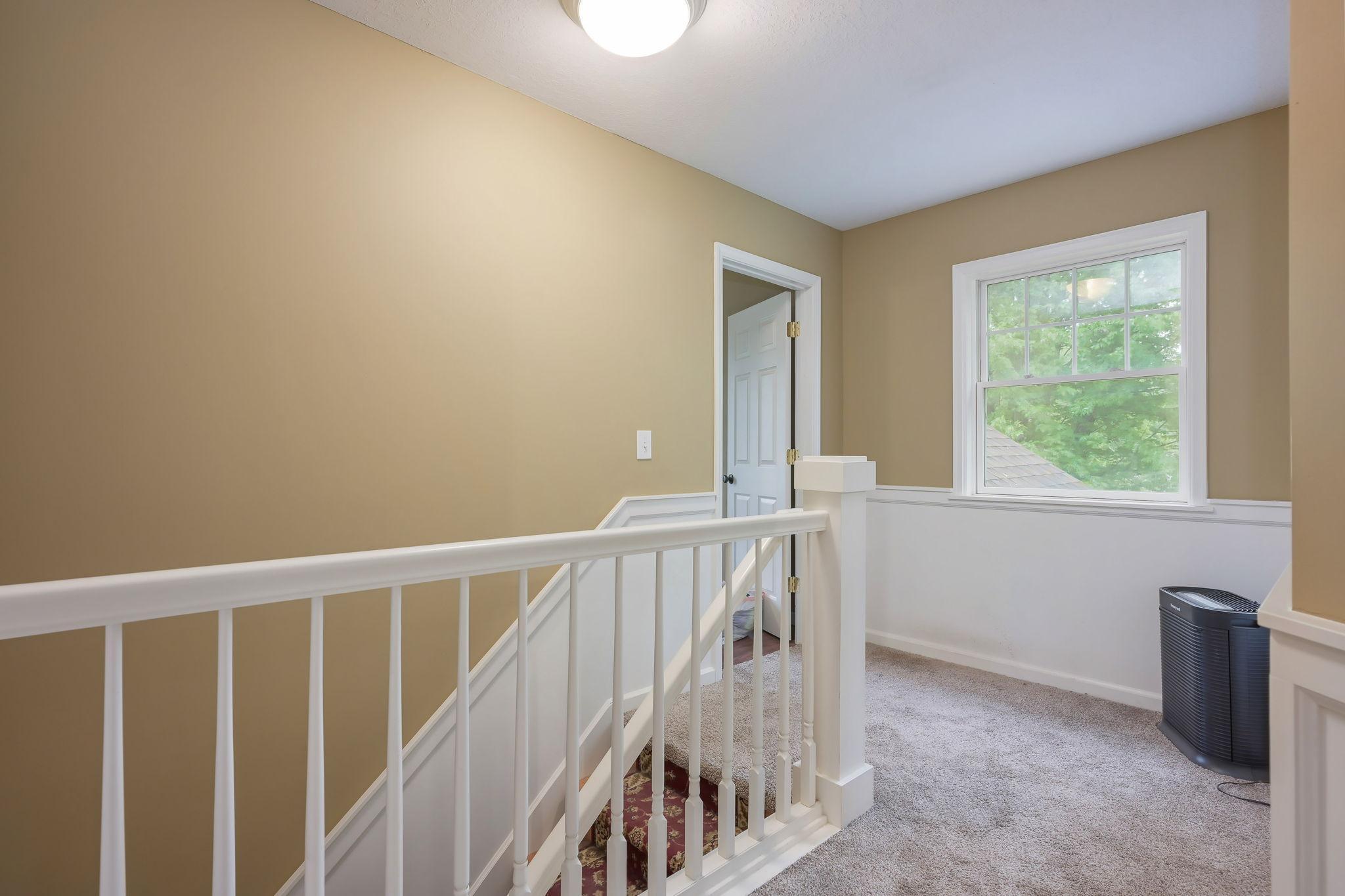 31-web-or-mls-5510 Bryant St-28.jpeg