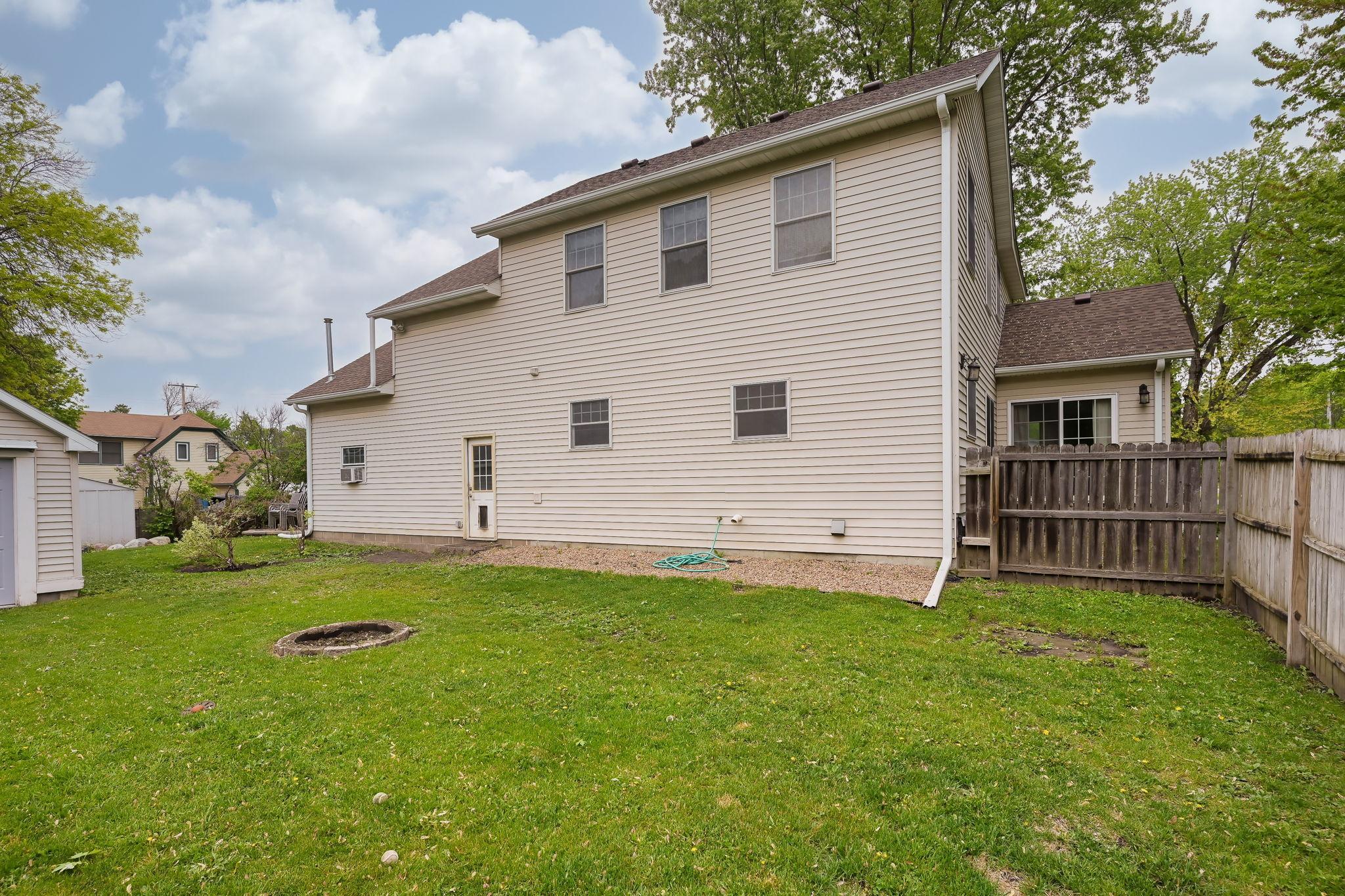 40-web-or-mls-5510 Bryant St-37.jpeg