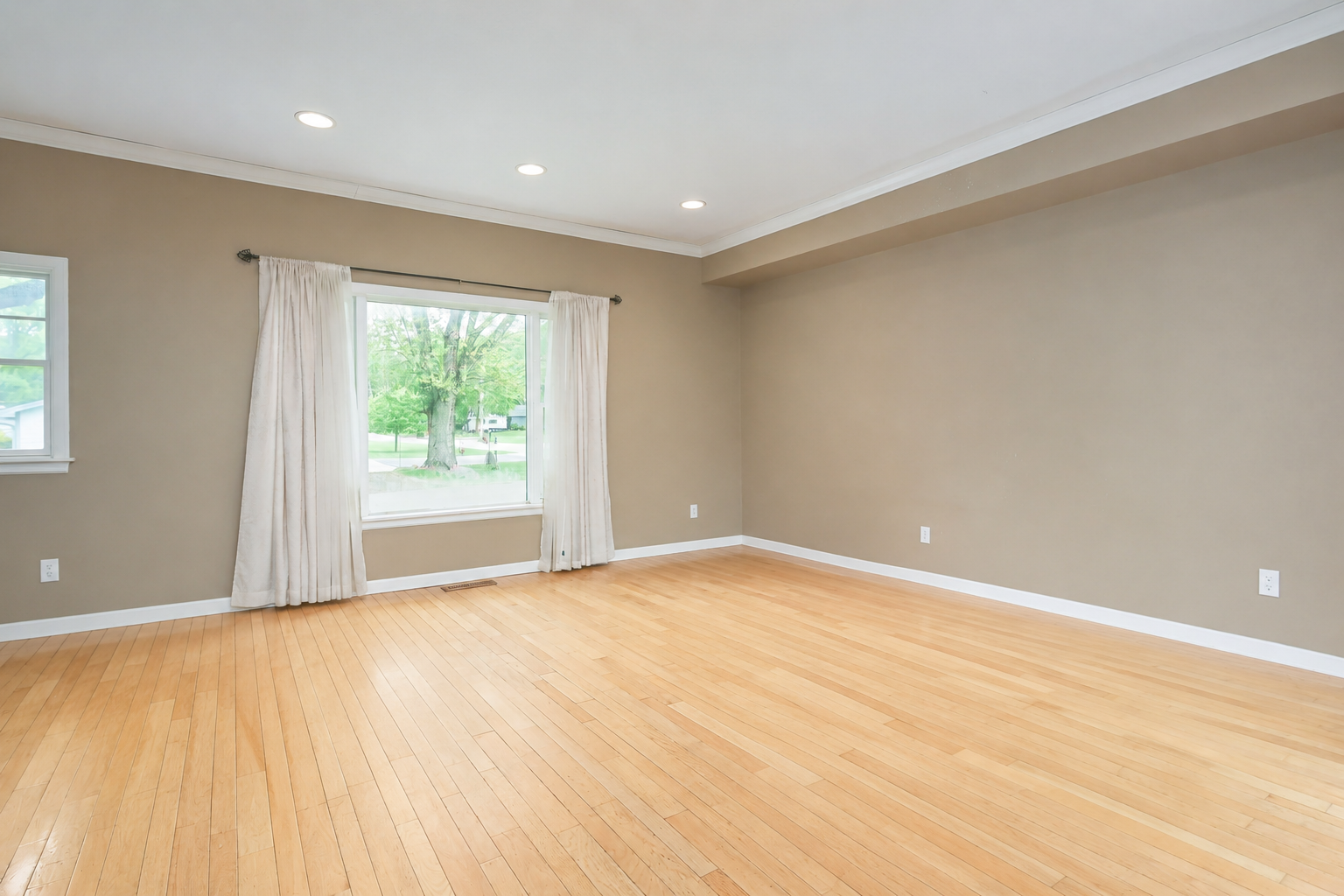 Living Room 3.png