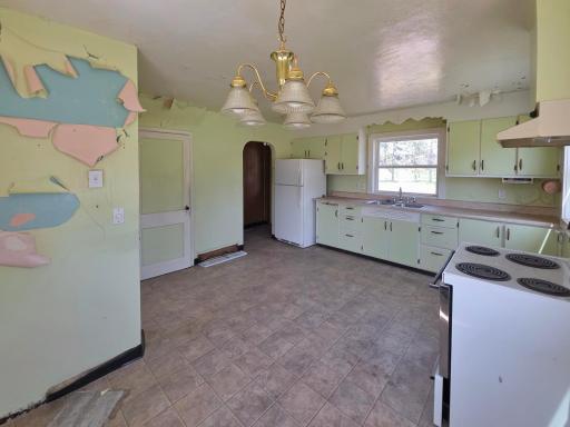 350 River Avenue, Middle River, MN 56737
