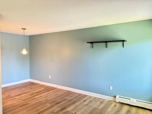 4110 RAHN Road, 221, Eagan, MN 55123
