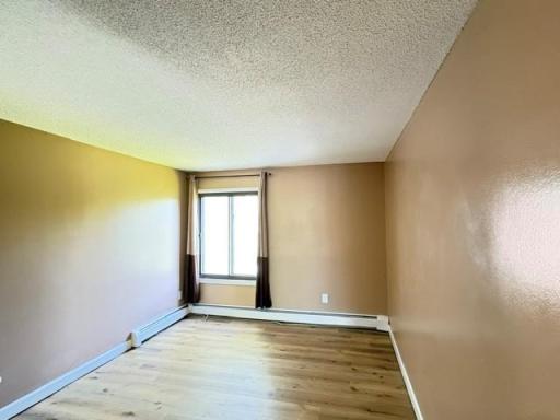4110 RAHN Road, 221, Eagan, MN 55123