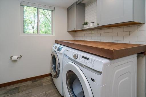 10665 Akron Avenue, Inver Grove Heights, MN 55077