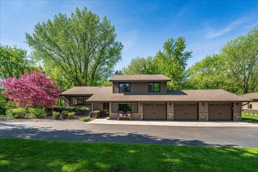 10665 Akron Avenue, Inver Grove Heights, MN 55077