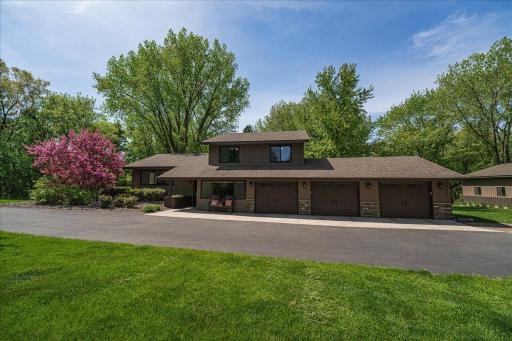 10665 Akron Avenue, Inver Grove Heights, MN 55077