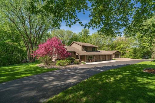 10665 Akron Avenue, Inver Grove Heights, MN 55077