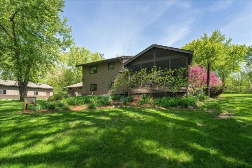 10665 Akron Avenue, Inver Grove Heights, MN 55077