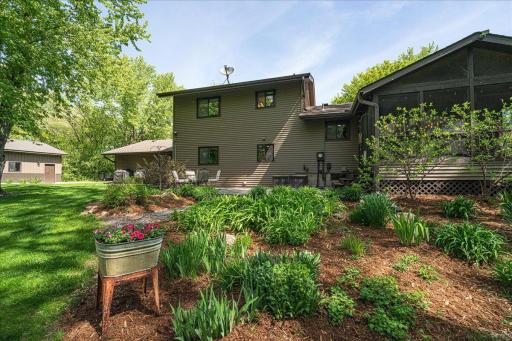 10665 Akron Avenue, Inver Grove Heights, MN 55077