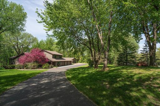 10665 Akron Avenue, Inver Grove Heights, MN 55077