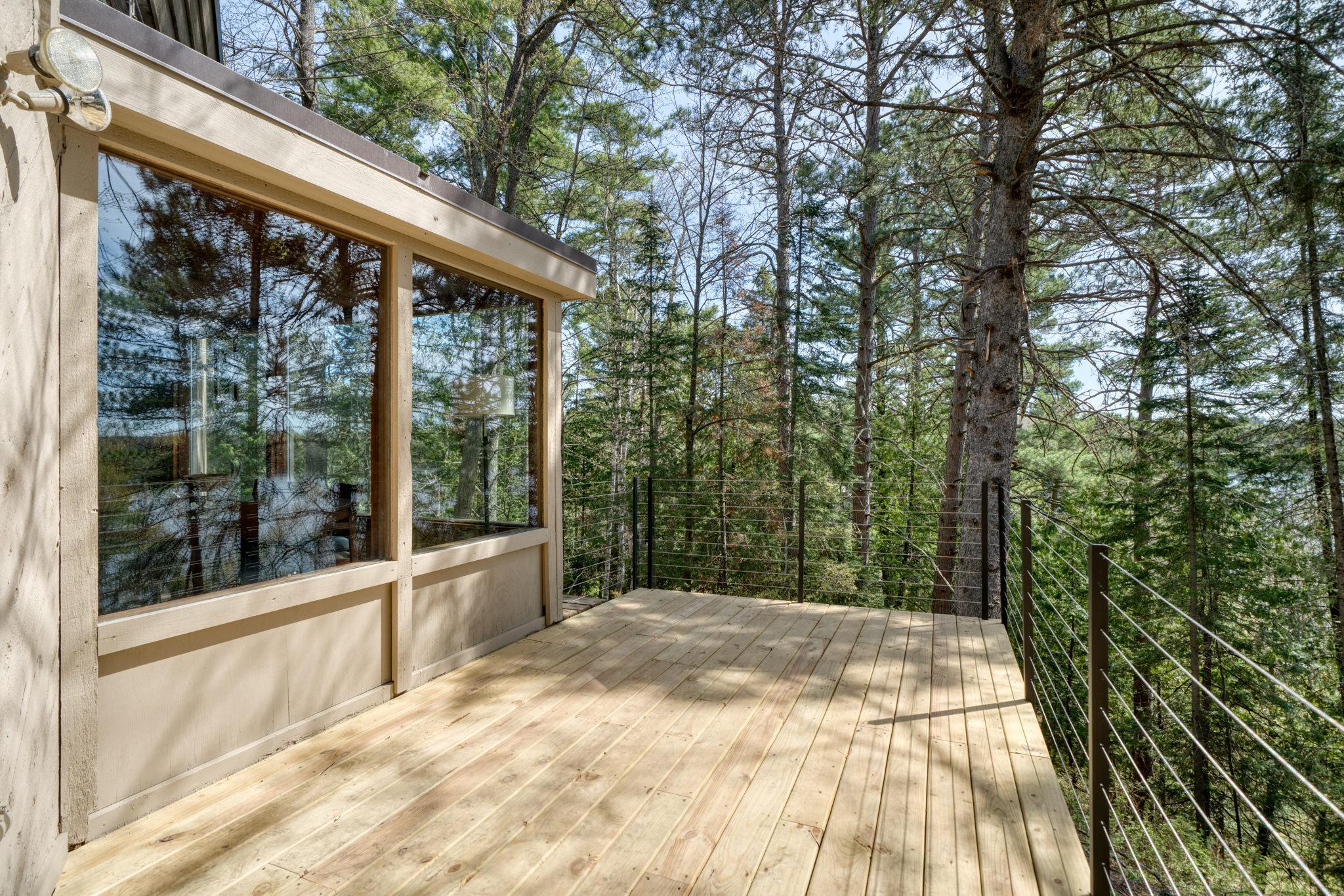 New deck and railings