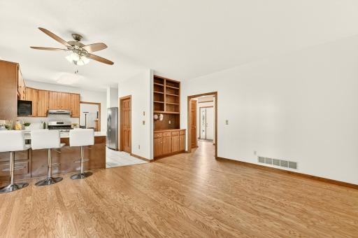 1915 Folwell Drive SW, Rochester, MN 55902