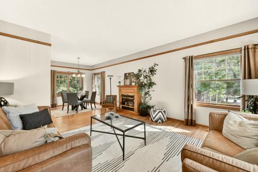 1915 Folwell Drive SW, Rochester, MN 55902