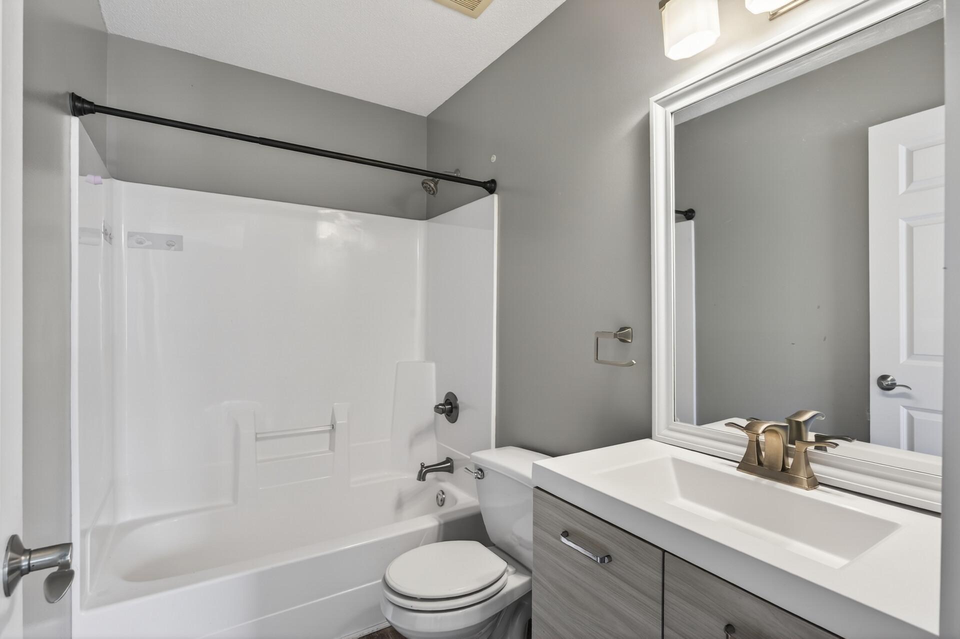 Primary private bath