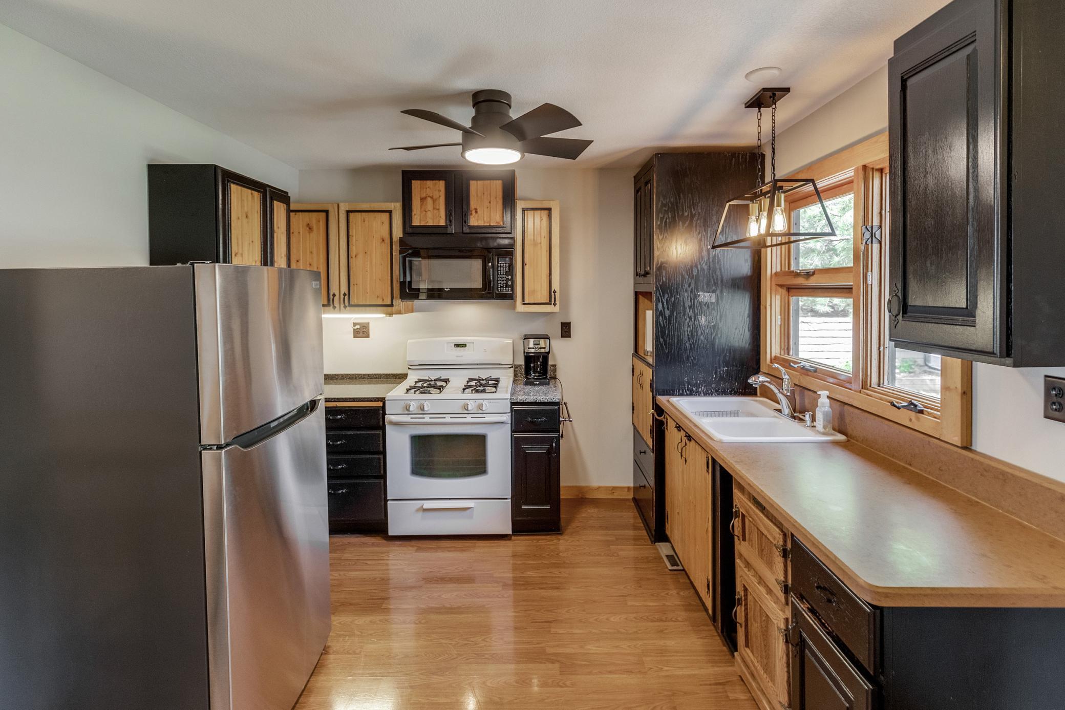 House 2 kitchen