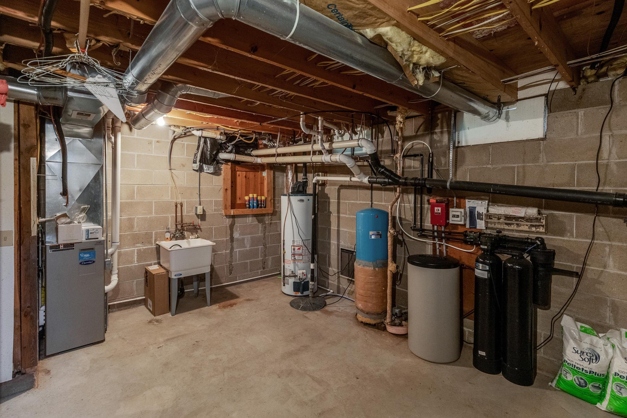 14x15 basement in house 1