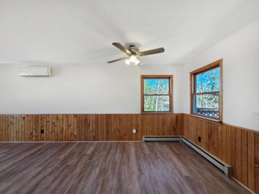 310 Wagonner Avenue E, Hackensack, MN 56452