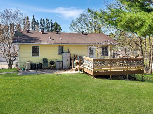 310 Wagonner Avenue E, Hackensack, MN 56452