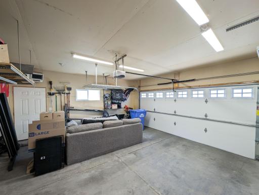 5817 57 Avenue S, Fargo, ND 58104