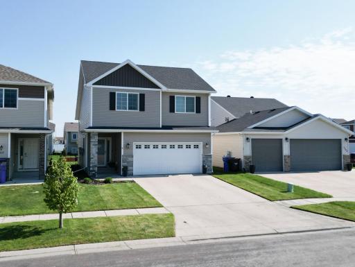 5817 57 Avenue S, Fargo, ND 58104