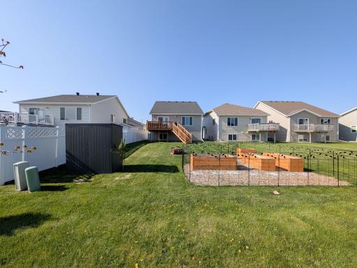 5817 57 Avenue S, Fargo, ND 58104