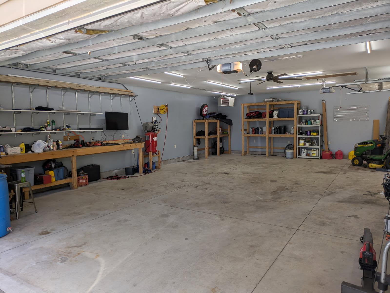 Garage Work Shop