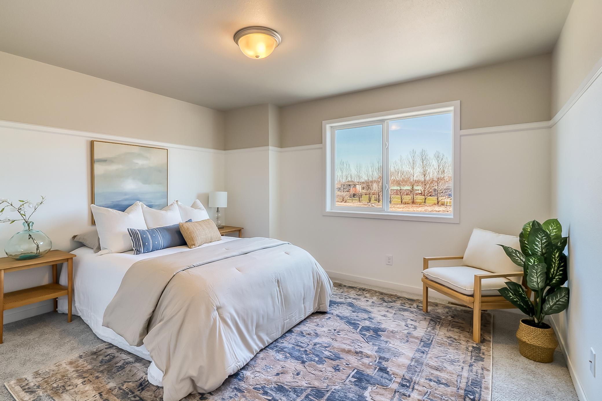 Master Bedroom1_1.jpg