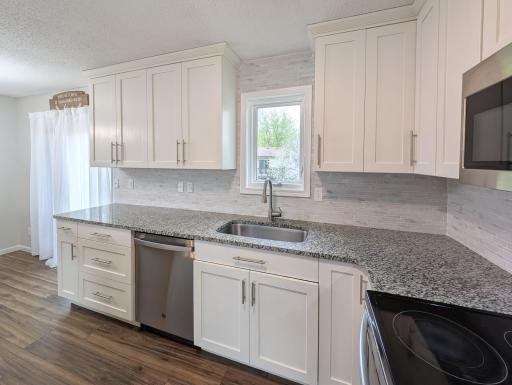 1918 5 Avenue E, West Fargo, ND 58078