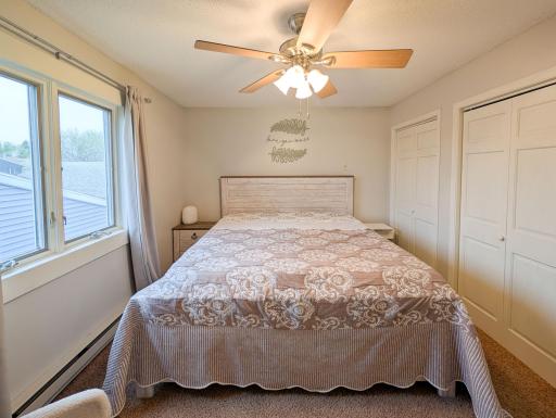1918 5 Avenue E, West Fargo, ND 58078